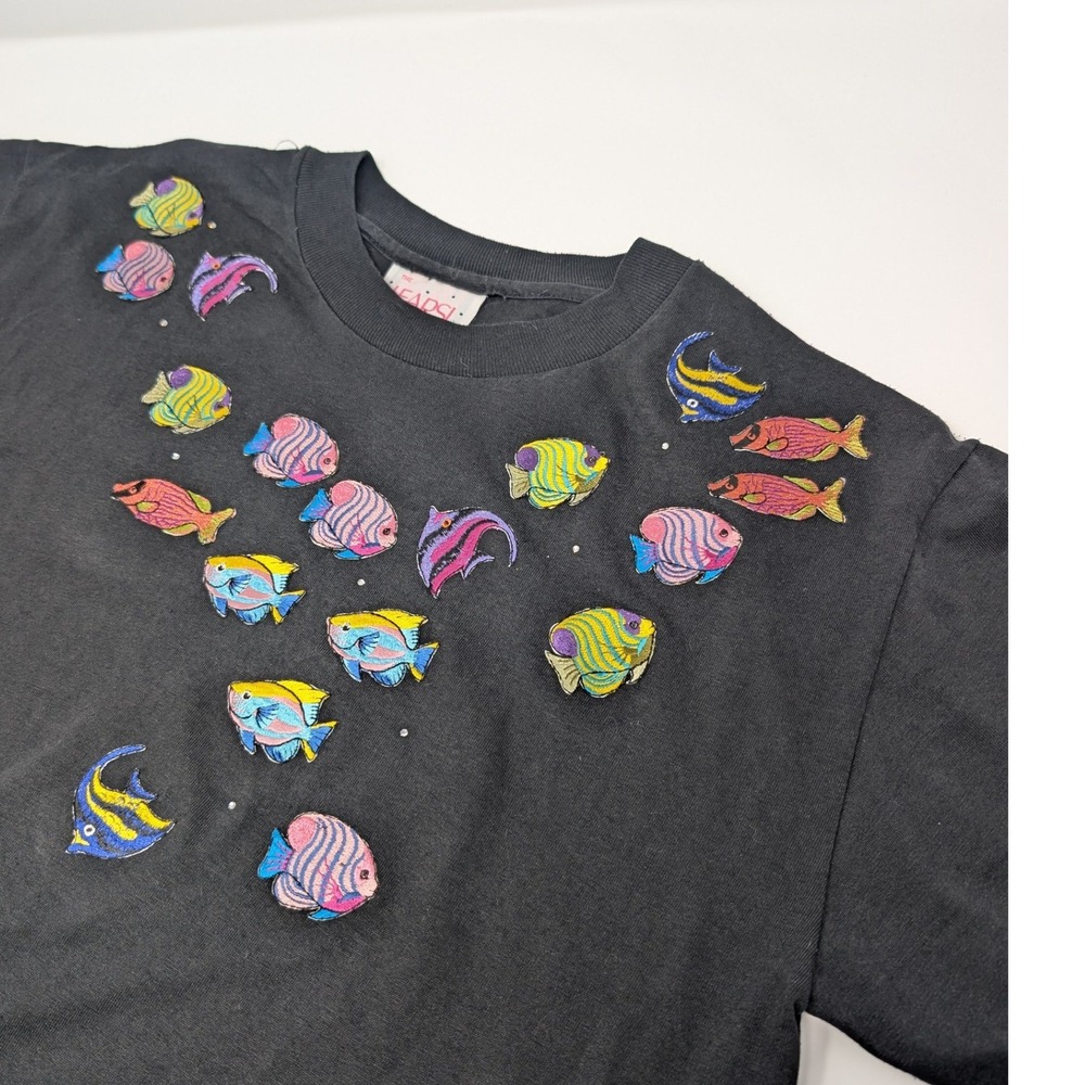 The Learsi Collection Y2K Vintage Fish Aquarium Patches Rhinestone Tee Women's M